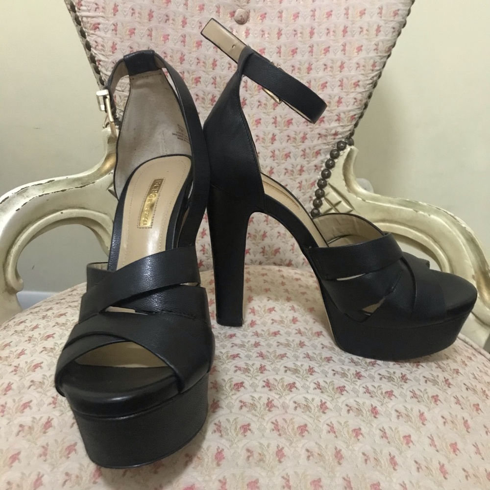 BCBG Black High Heels sz 7